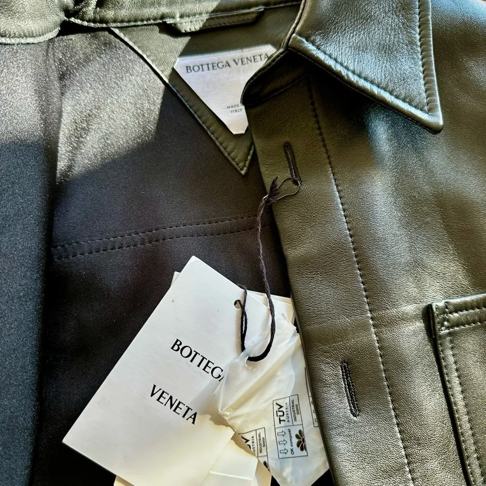 Bottega Veneta Lambskin Leather Shirt
Jacket Black IT 38 | US 6 Quiet Luxury NWT - Picture 14 of 16